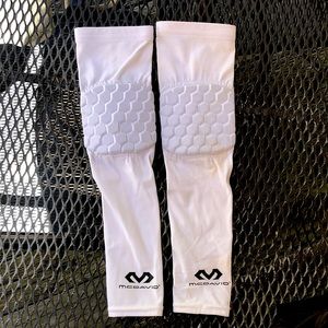 McDavid basketball compression sleves